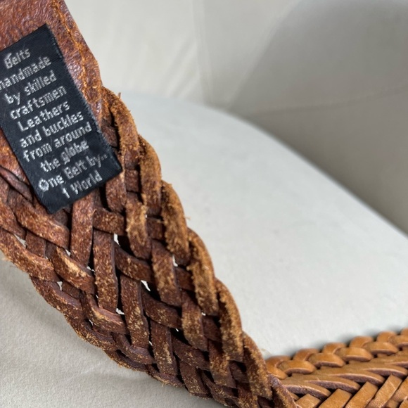 Vintage 1 World Mens Belt Large Detail Textured Brown Leather Braided - Picture 4 of 5